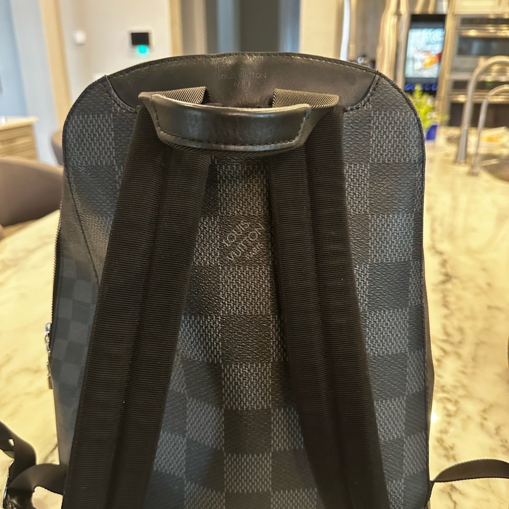 Louis Vuitton Backpack - Picture 2 of 3